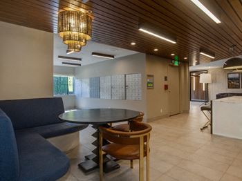 Complimentary wi-fi in common areas
